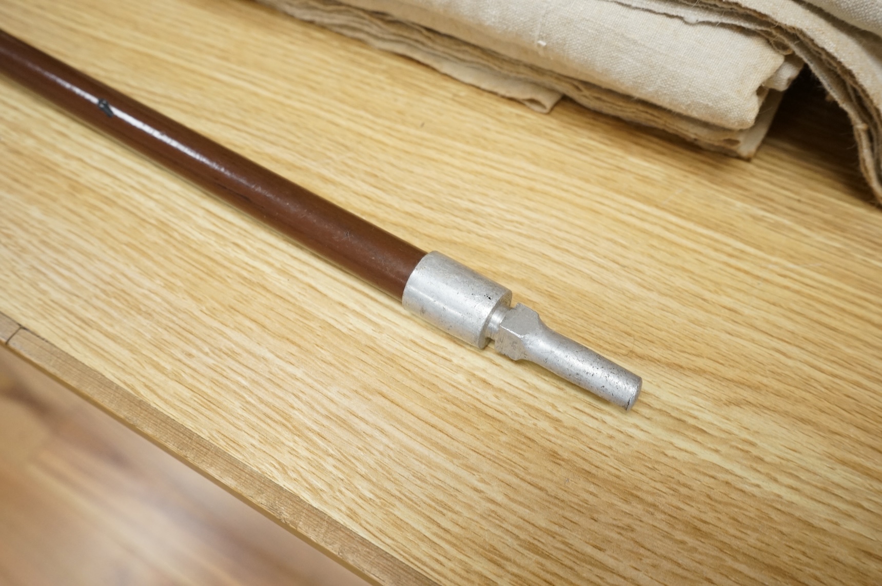 An early to mid 20th century shooting stick, 88cm